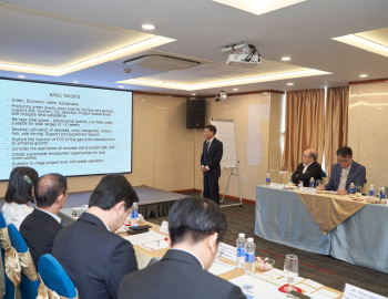 Tuổi nghỉ hưu và lực lượng lao động vàng của Việt Nam: Tư duy lại về giới hạn sau 60 tuổi