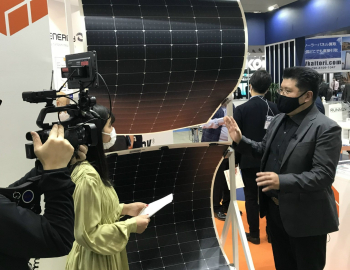 Một số hình ảnh và truyền hình sản phẩm công nghệ Nippon Solar tại Triển lãm năng lượng mặt trời tại Tokyo Big Sight