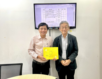 Buổi làm việc cùng tiến sĩ Taka Hirai về dự án điều trị ung thư theo công nghệ nhiệt trị